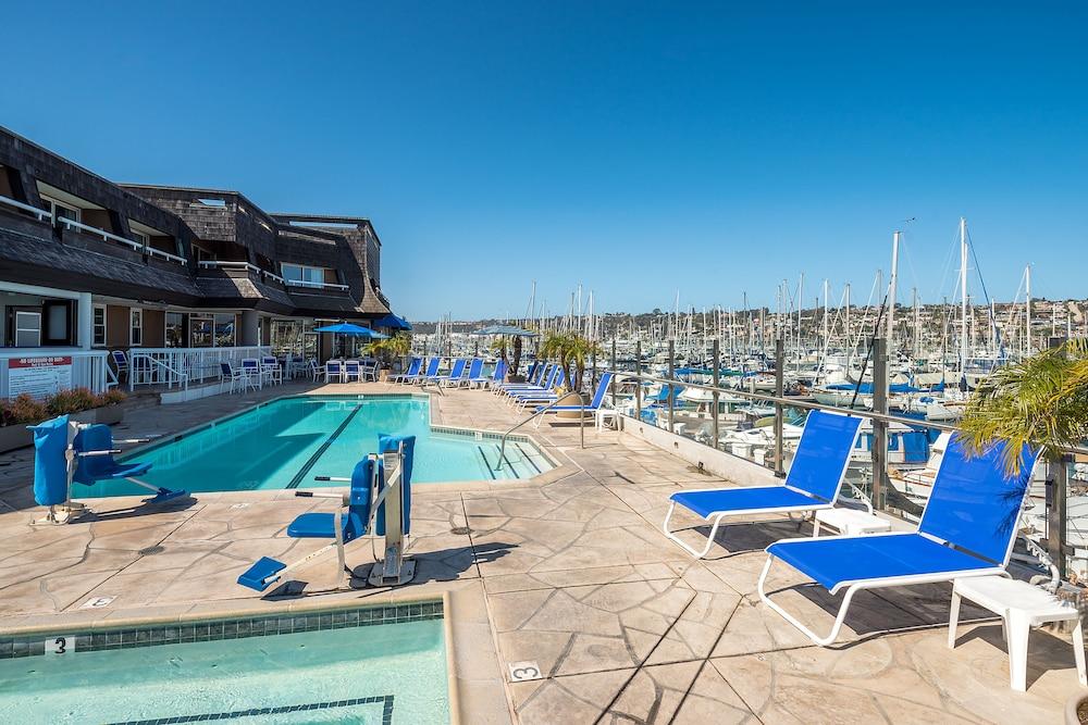 Bay Club Hotel And Marina Сан-Дієго Екстер'єр фото